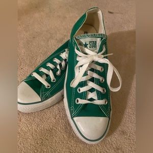 Green authentic Converse Chuck Taylor all stars. Brand new women’s 7.5